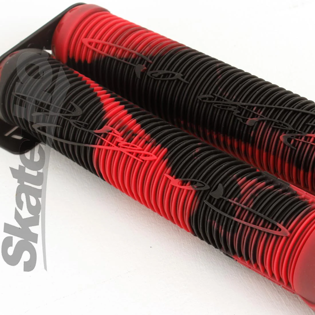 Fasen Go Fast Handle Grips - Black/Red - Image 3