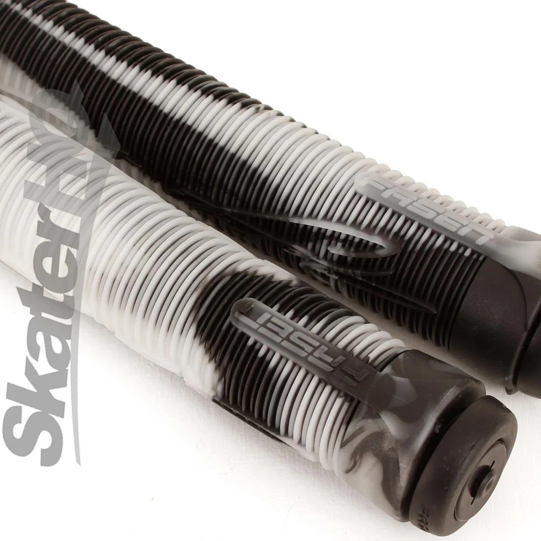 Fasen Go Fast Handle Grips - Black/White - Image 3