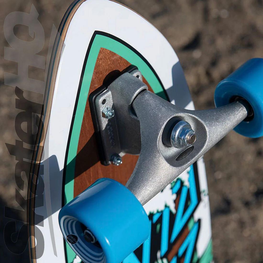 Santa Cruz x Carver Wave Dot Cut Back 29.95 CX Surf Skate Cruiser Complete - Image 3